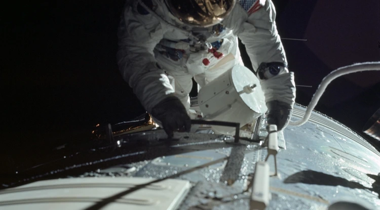 Apollo 17 astronaut Ron Evans had to embark on a spacewalk just to retrieve a cassette of film, which recorded data from the first radar mapping instrument mounted on a spacecraft. (Photo: NASA)